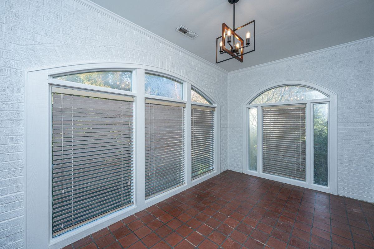 25 Fenwick Drive ##A - Photo 7 of 29