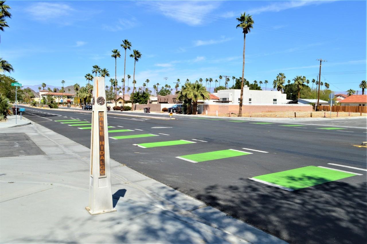 51555 Eisenhower Dr - Photo 6 of 30