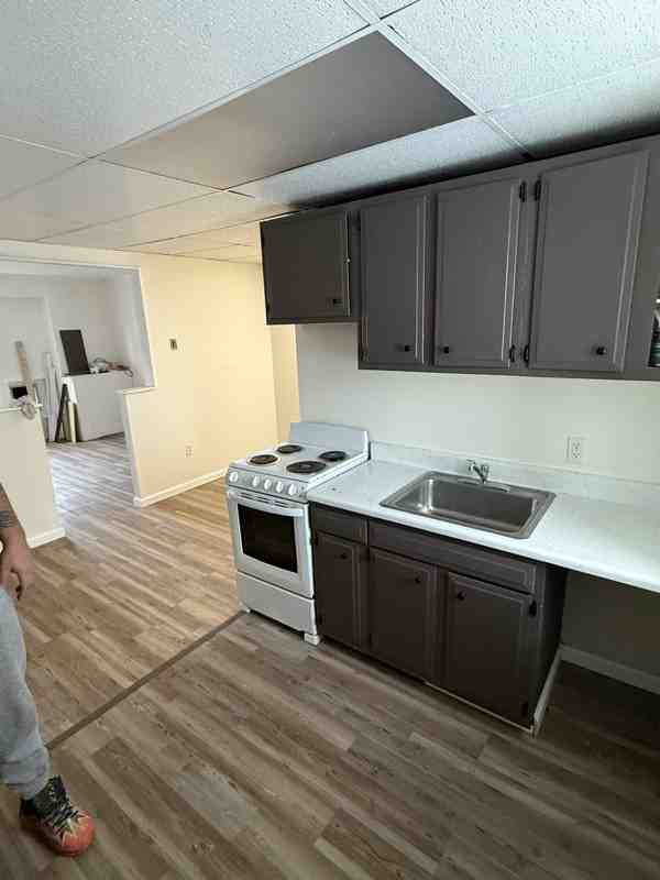 31 South Franklin Street #3 - Photo 3 of 7