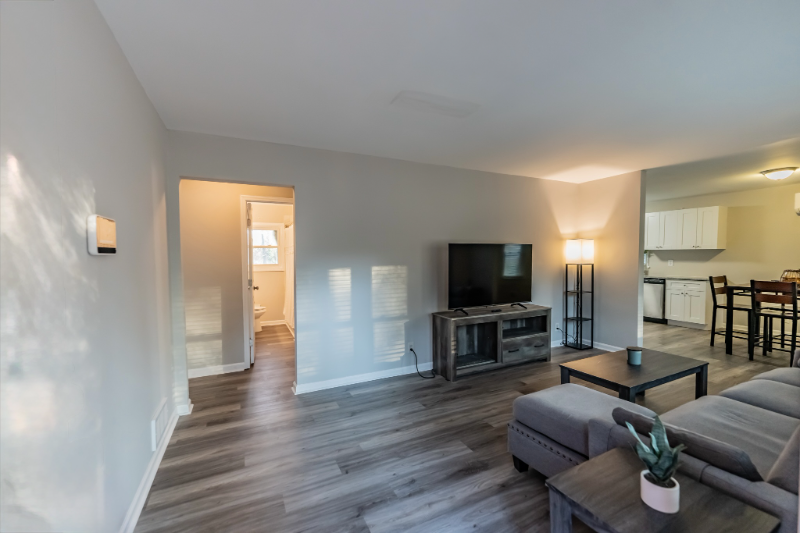 586 Oakside Dr Sw #A - Photo 2 of 15