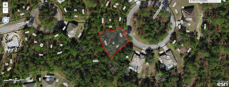 12 Sanders Court West - Photo 3 of 6