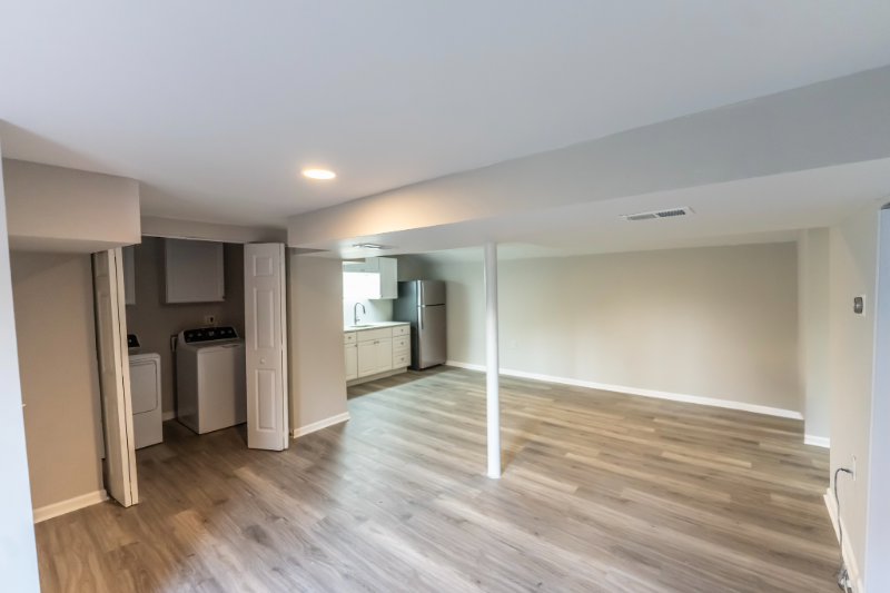 586 Oakside Drive Southwest #B