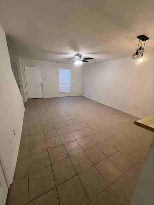 1793 Boulevard De Province - Photo 3 of 11