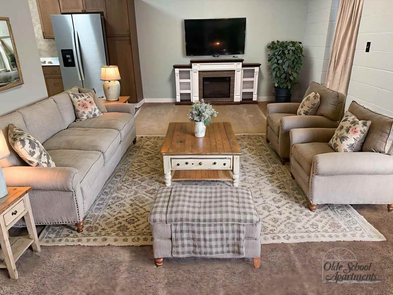 200 Volga St - Photo 4 of 10