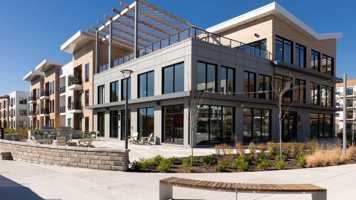 featured image of 200 Quannapowitt Pkwy