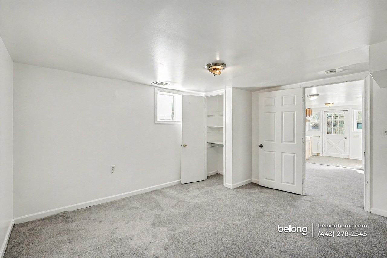 6120 Otis St - Photo 4 of 21