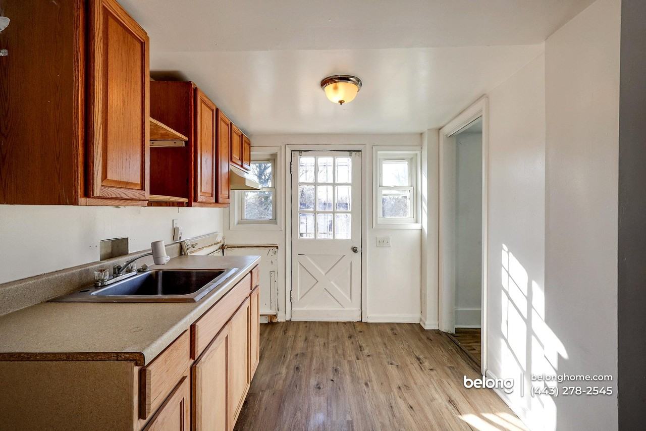 6120 Otis St - Photo 6 of 21