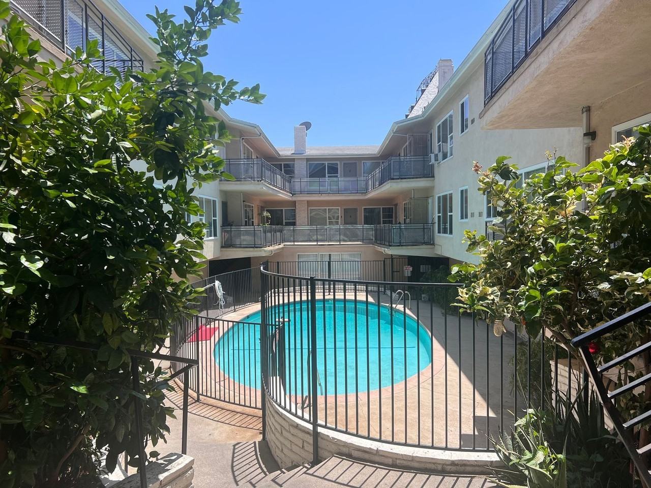 5350 Russell Avenue - Photo 6 of 50