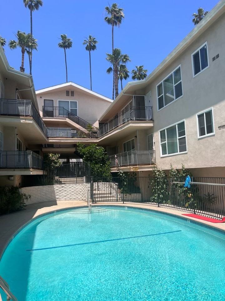 5350 Russell Avenue - Photo 7 of 50