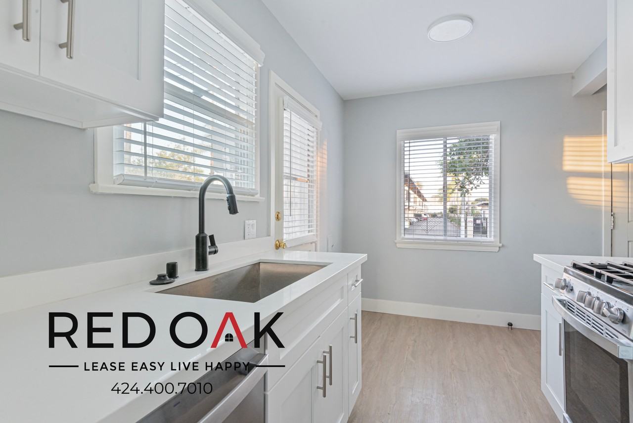 1847 21st Street #4 - Photo 3 of 14