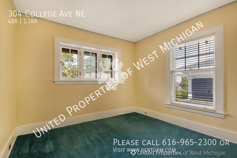 304 College Ave Ne - Photo 5 of 27
