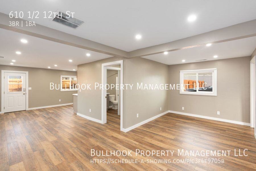 610 12th Street #610-1-2 - Photo 7 of 21