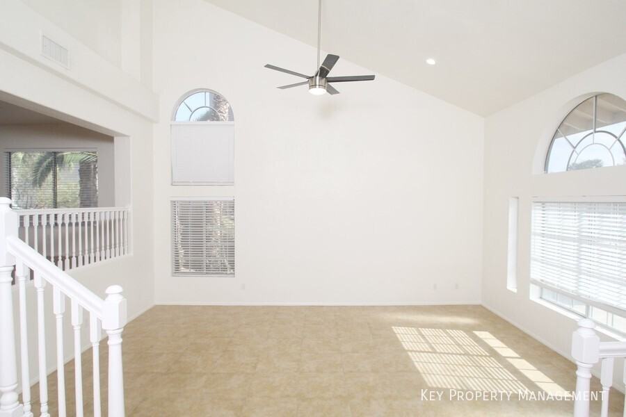 2830 Via Stella Street - Photo 4 of 34