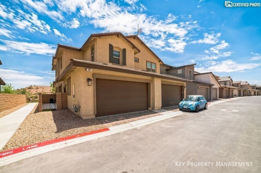 88 Kimberlite Drive - Photo 3 of 30