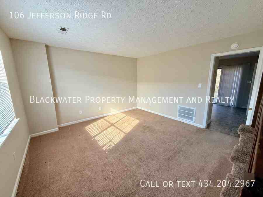 106 Jefferson Ridge Road - Photo 2 of 12