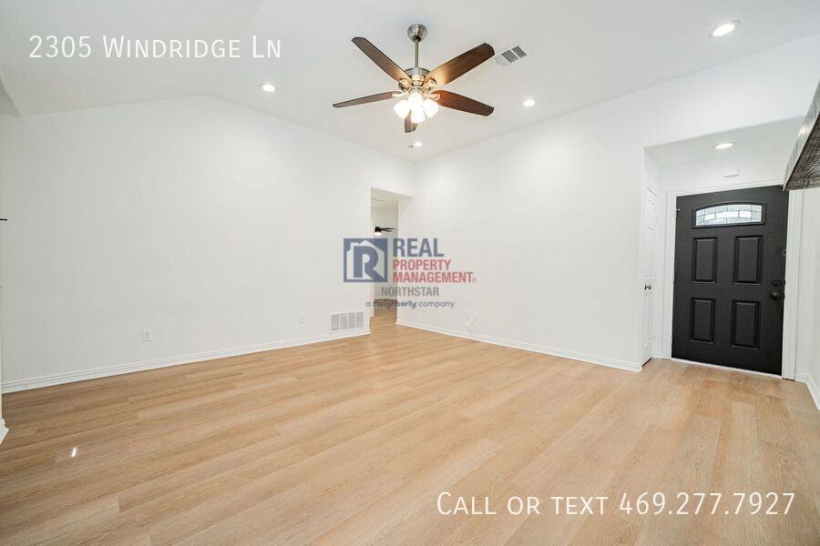 2305 Windridge Lane - Photo 6 of 26