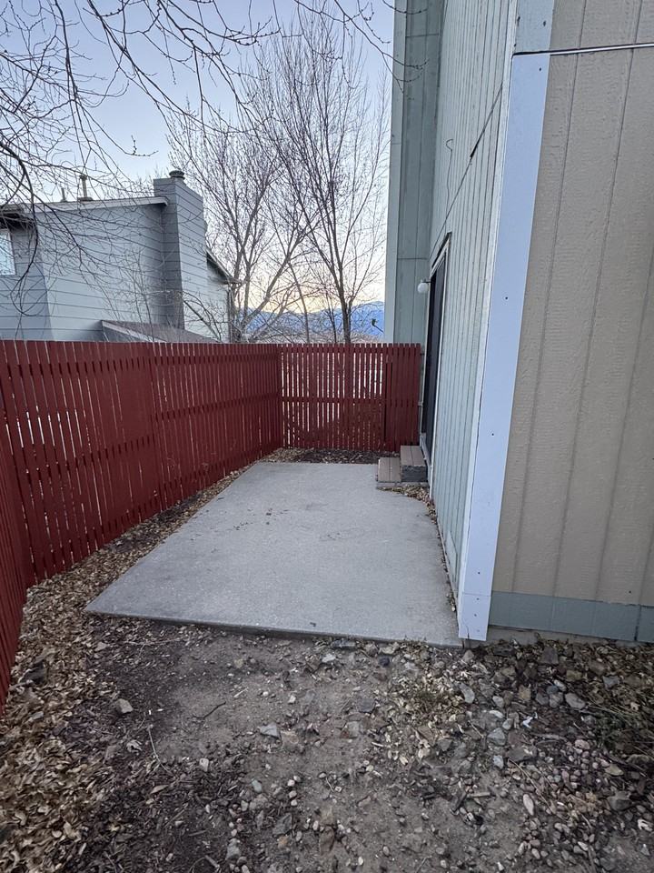 5525 Tomah Dr #D - Photo 6 of 16