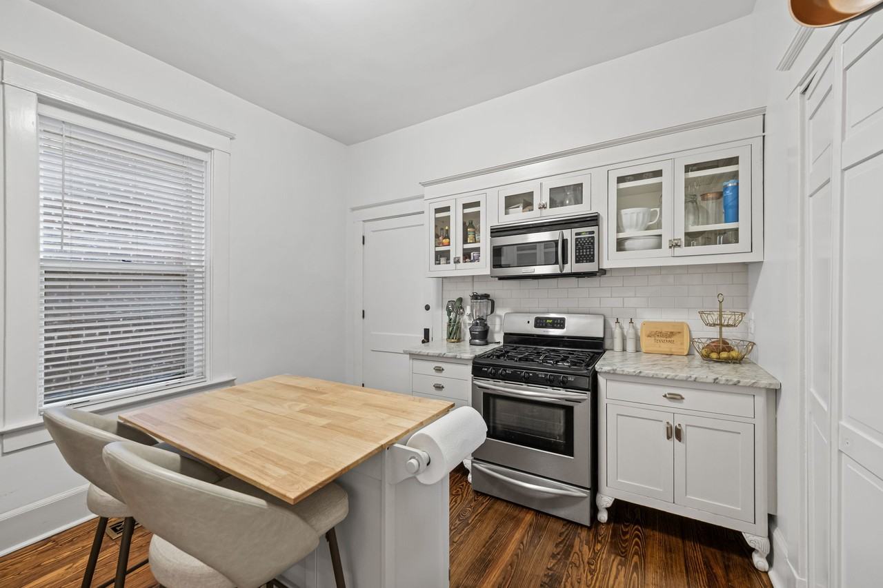 1116 Poplar Avenue #1 - Photo 5 of 17