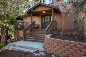 featured image of 1586 Echo Circle