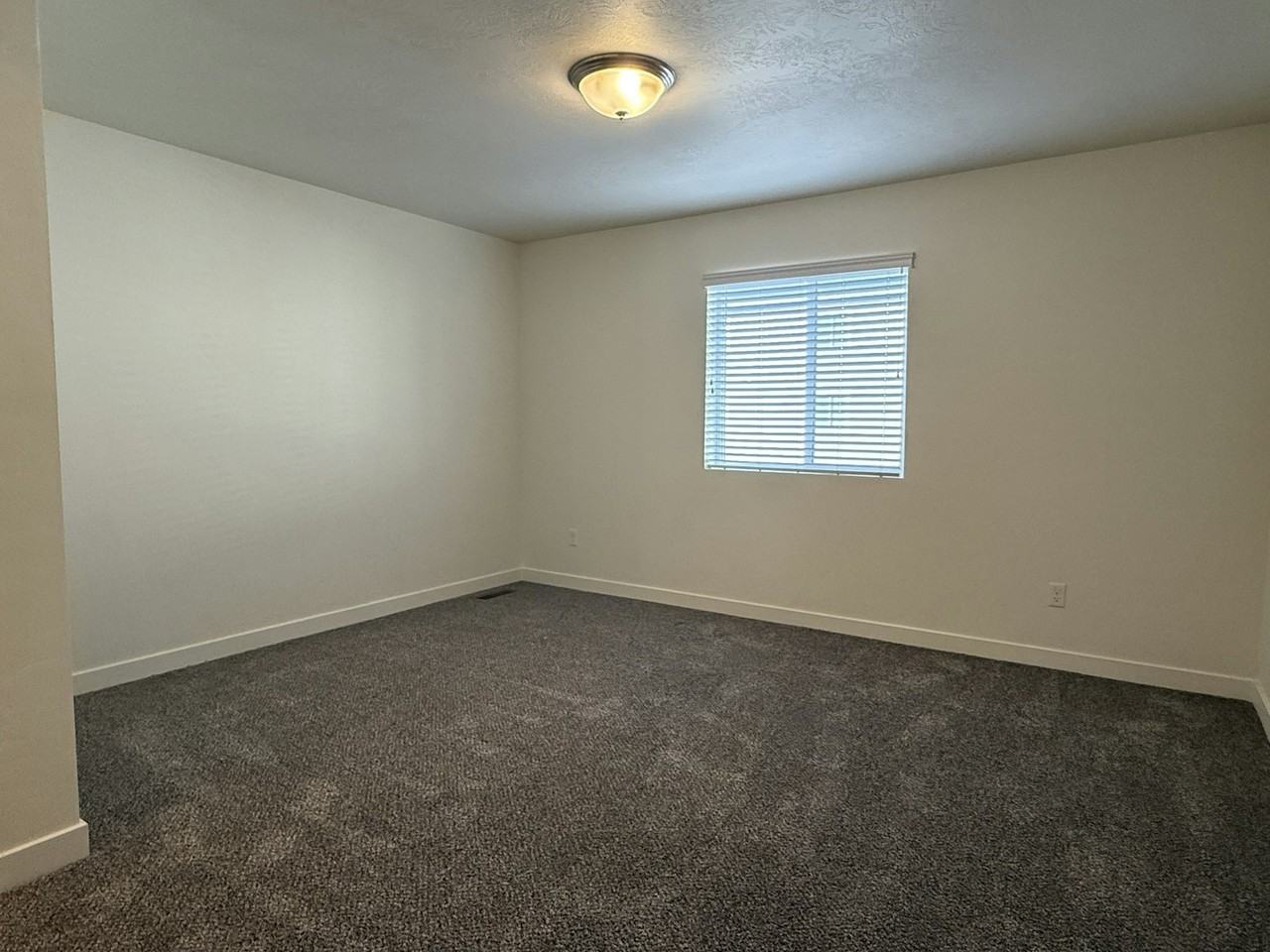 96 670 North - Photo 4 of 14