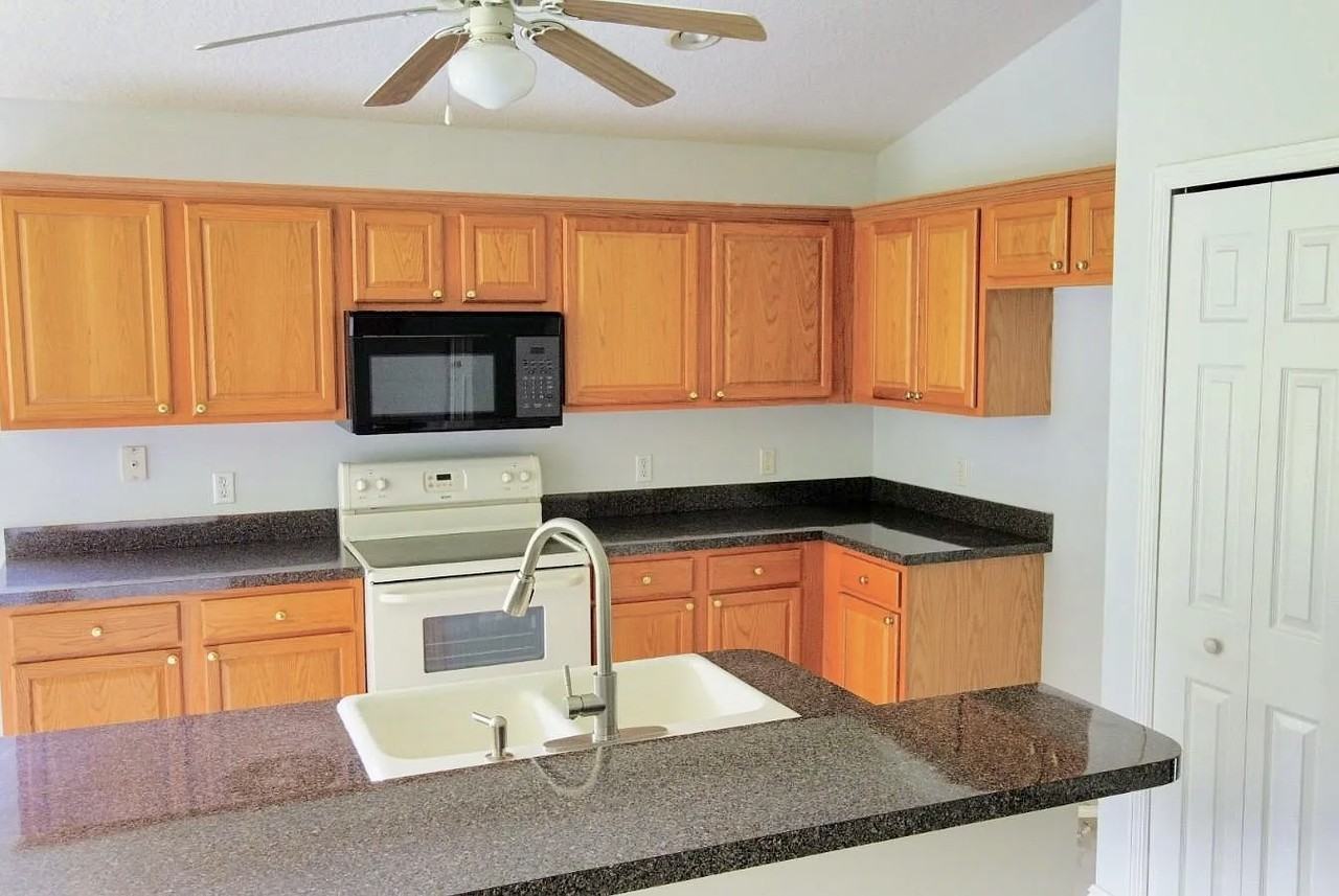 3046 Bay Laurel Cir N #NA - Photo 6 of 19