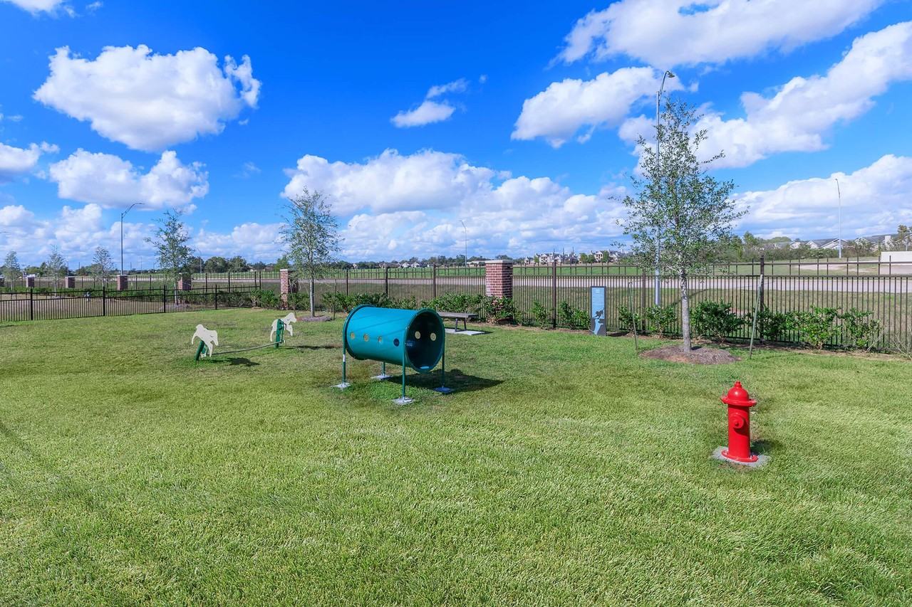 Ravella at Sienna - Photo 2 of 50