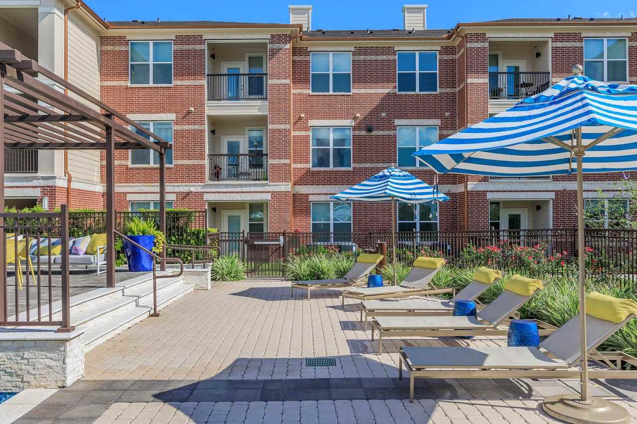 Ravella at Sienna - Photo 6 of 50