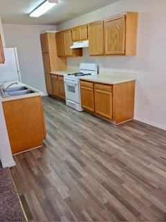 Stonegate Village - Photo 2 of 12