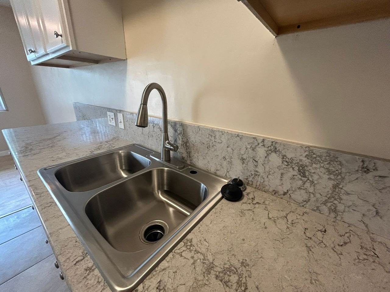 828 South Tait Street #G - Photo 7 of 12