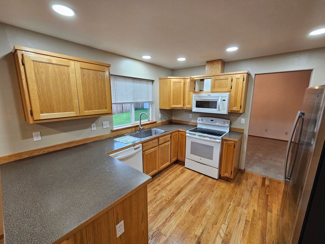 17251 Keri Pl Se - Photo 3 of 30