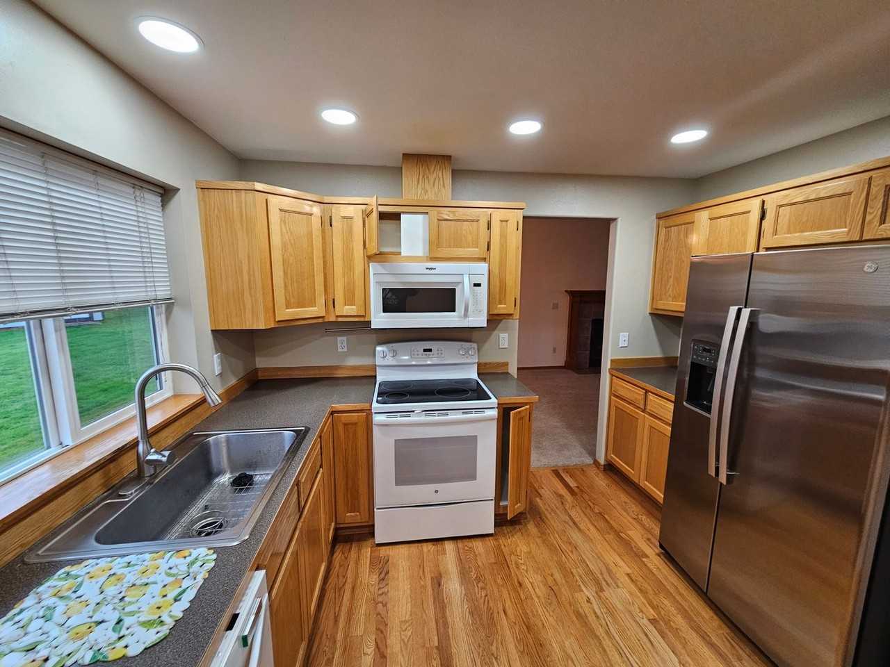 17251 Keri Pl Se - Photo 4 of 30