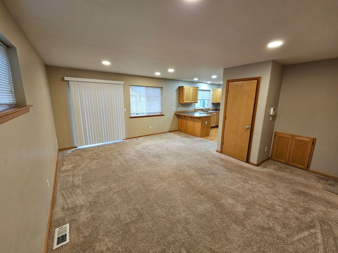 17251 Keri Pl Se - Photo 6 of 30