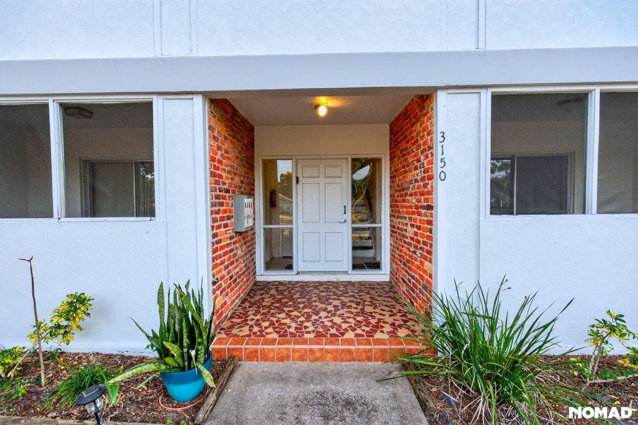 3150 Pinellas Point Dr S - Photo 4 of 32