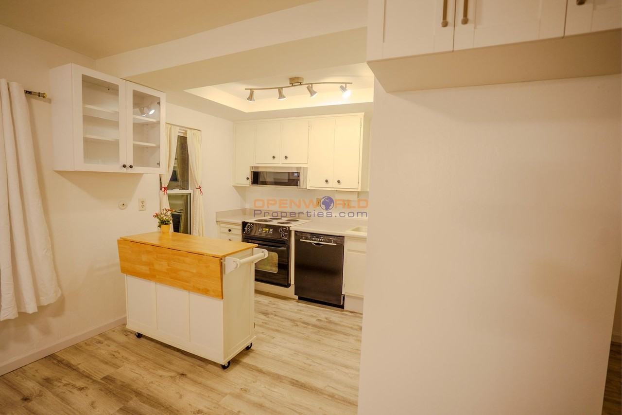 1501 Skycrest Drive #2 - Photo 7 of 20