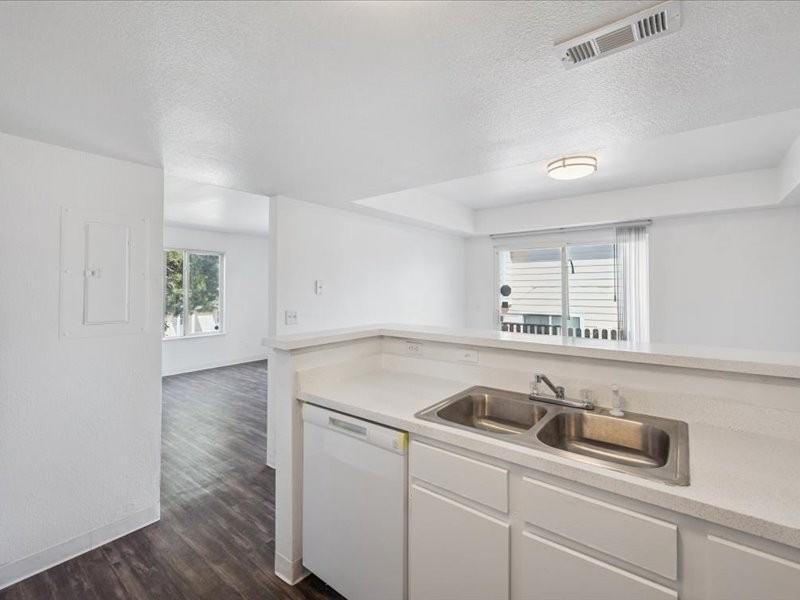 Foothills Green - Photo 4 of 20