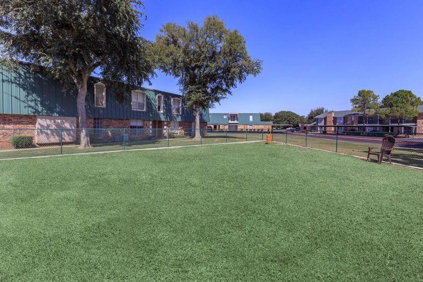 Waterford Glen - Photo 4 of 50