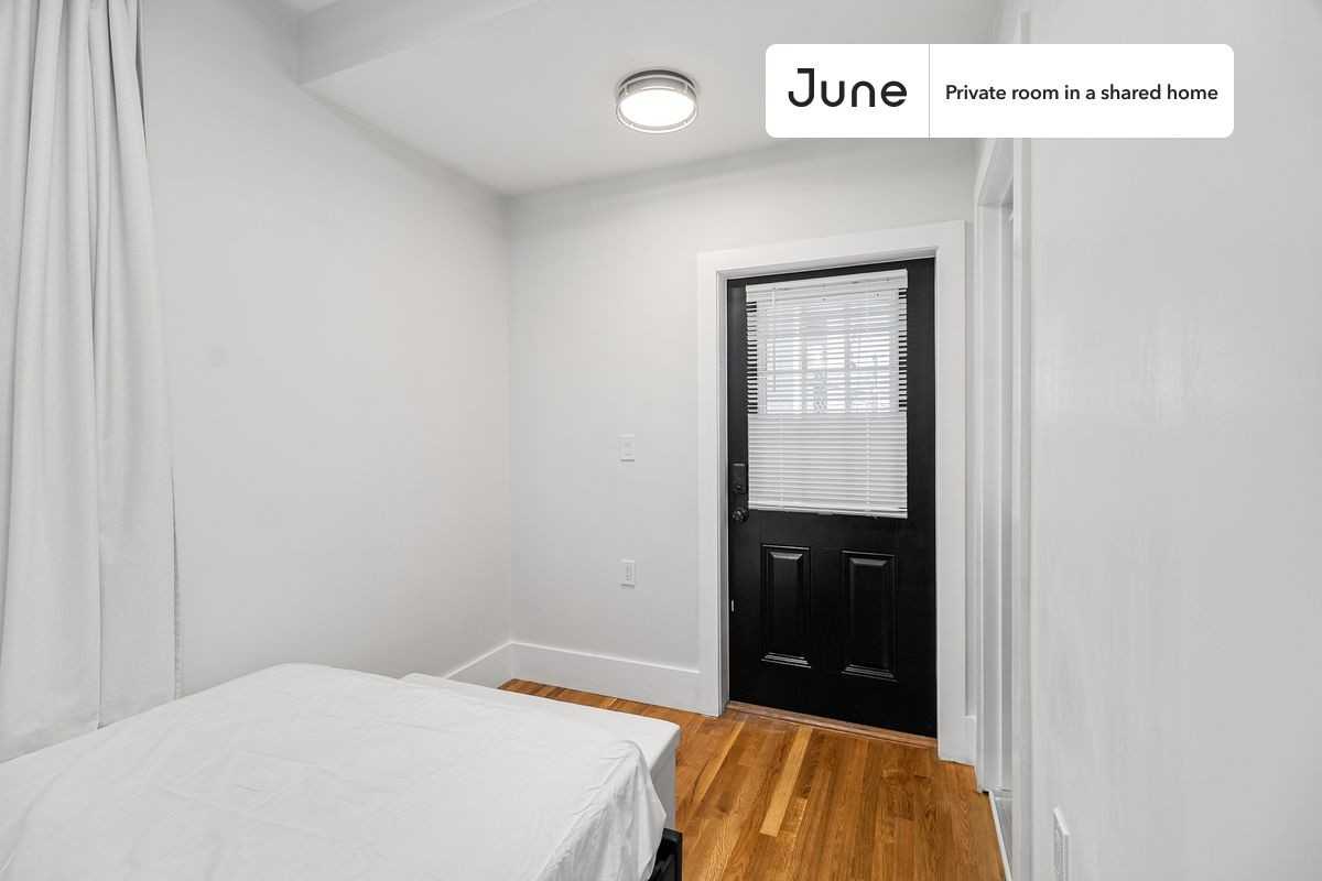 10 Walnut Park #E - Photo 2 of 15