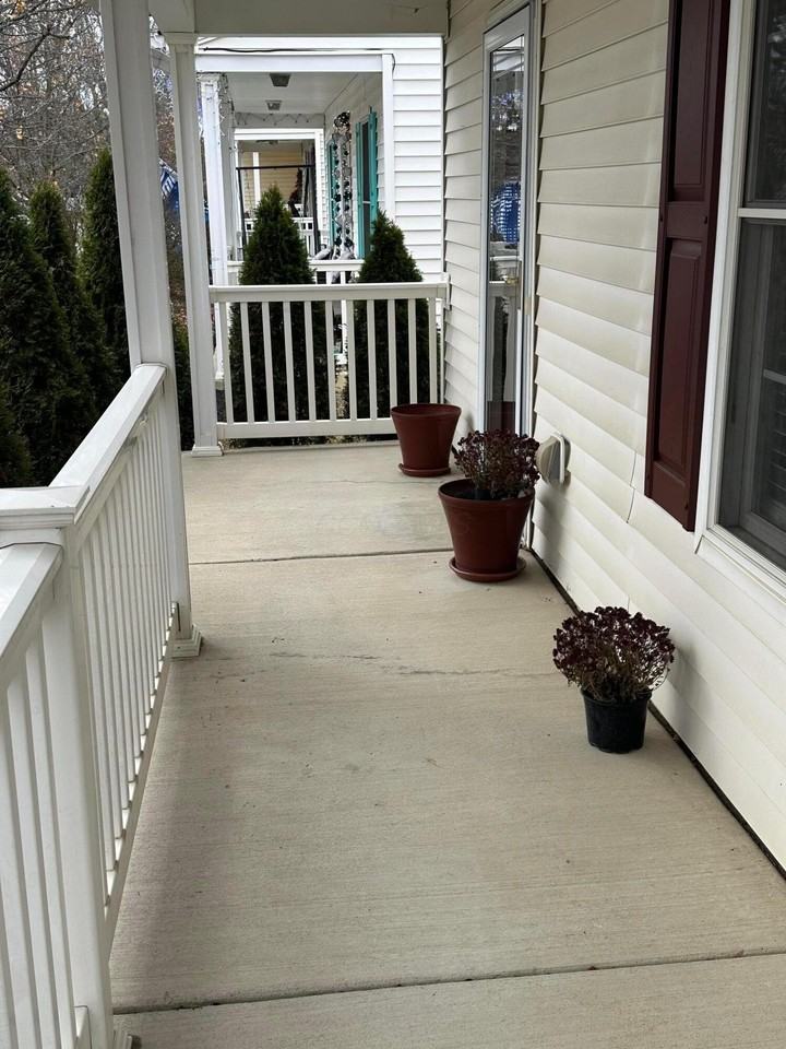 135 Saratoga Street - Photo 5 of 45