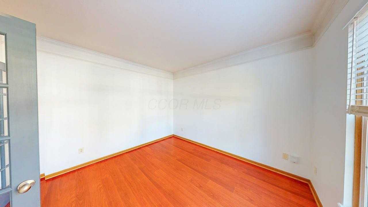 3733 Gibbstone Dr - Photo 7 of 33