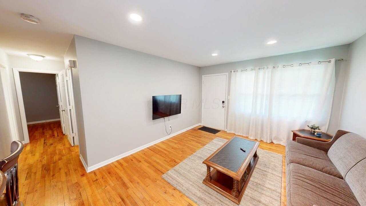 32 Marion St - Photo 5 of 36