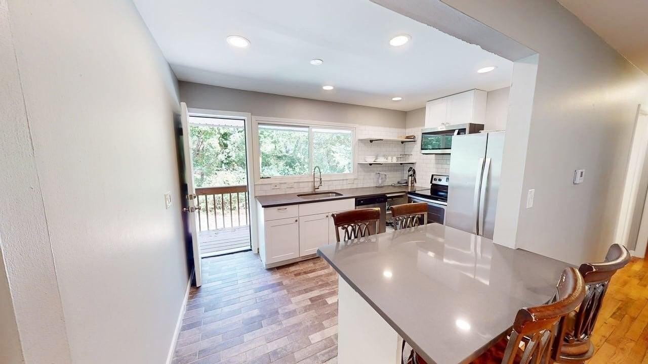 32 Marion St - Photo 7 of 36