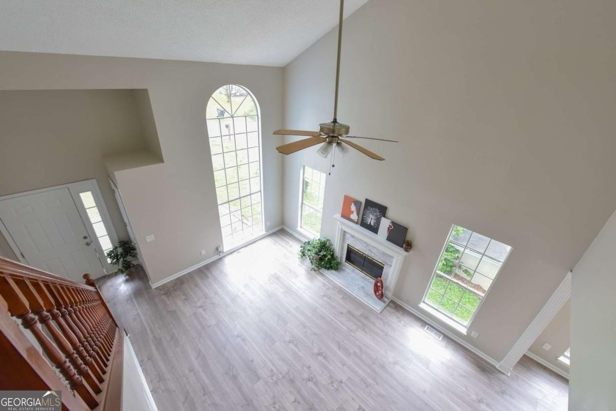 1575 Watercrest Cir - Photo 4 of 20