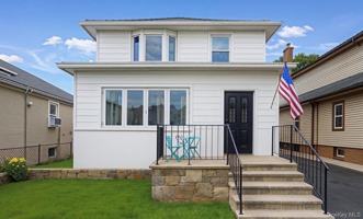 featured image of 28 Acorn Terrace #2