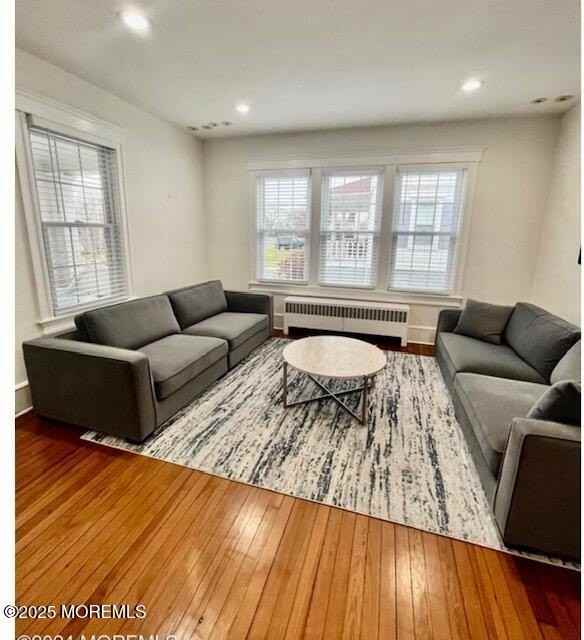 76 Poplar Avenue - Photo 3 of 7