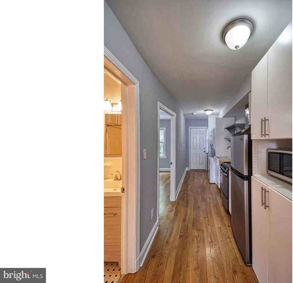 1238 Simms Place Northeast #A - Photo 4 of 18