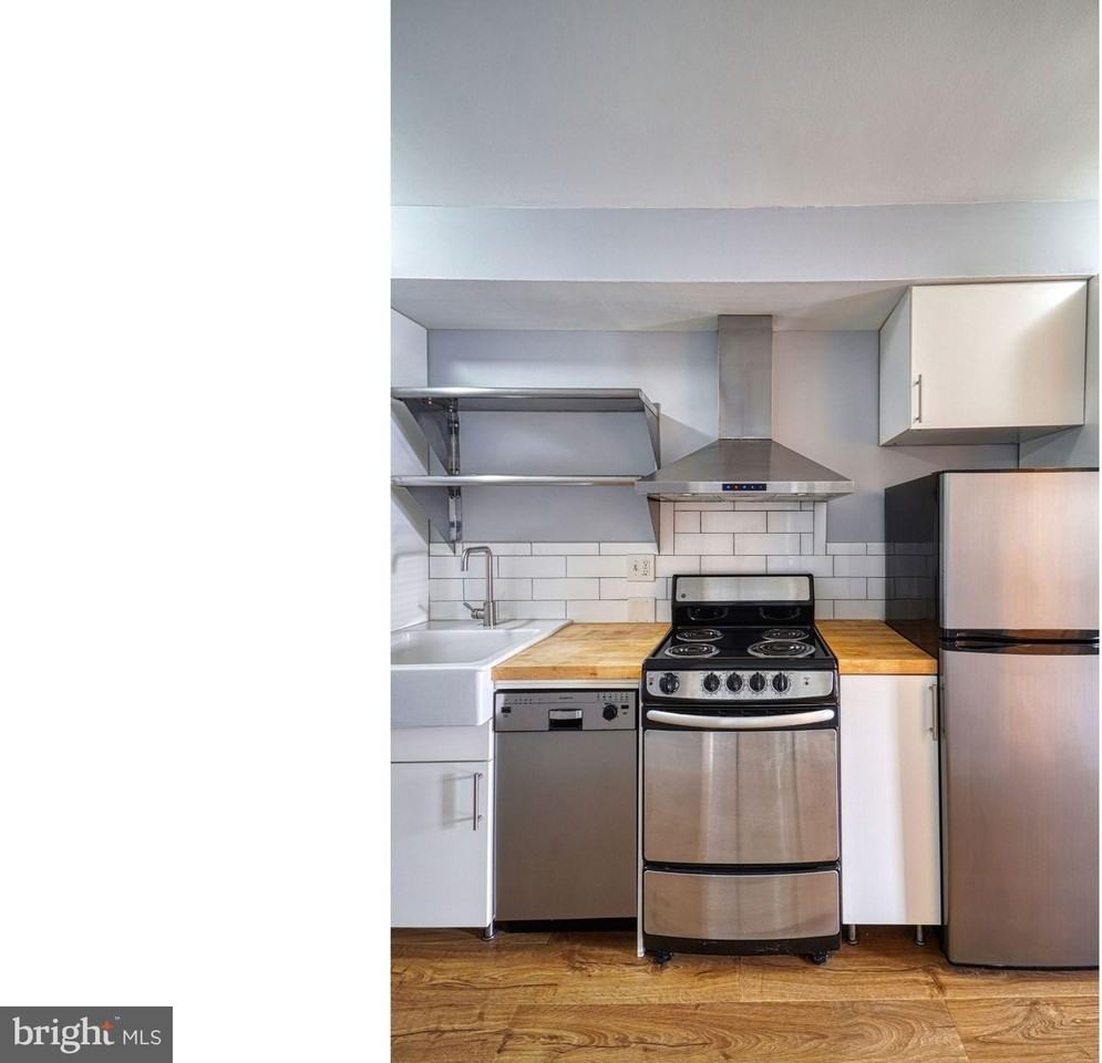 1238 Simms Place Northeast #A - Photo 5 of 18