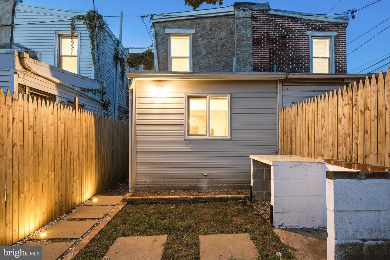 903 Kirkwood St - Photo 3 of 16