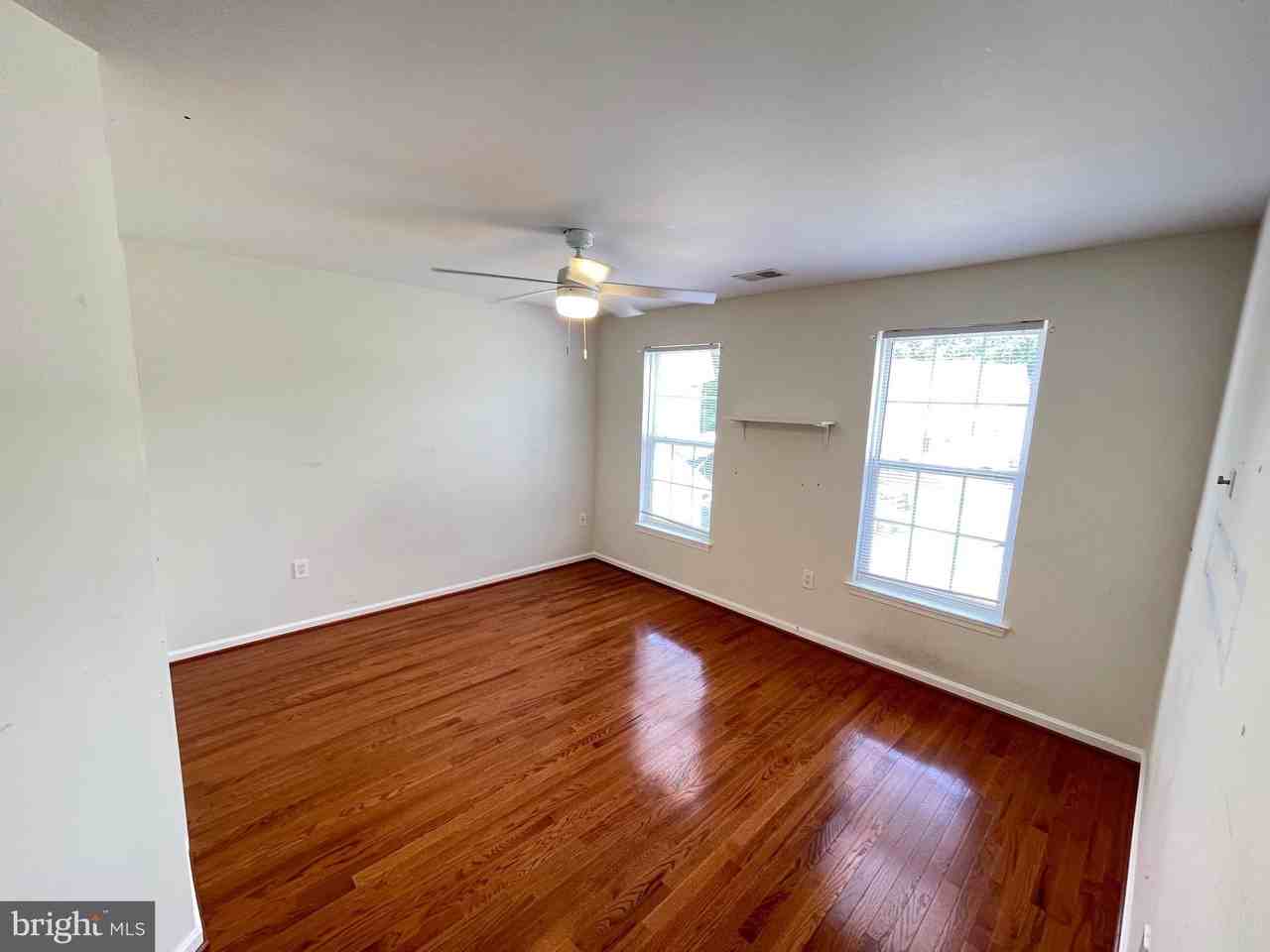 11222 Bel Aire Court - Photo 7 of 33