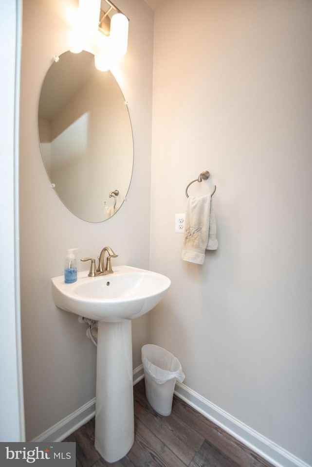 5907 Krantz Dr - Photo 7 of 30