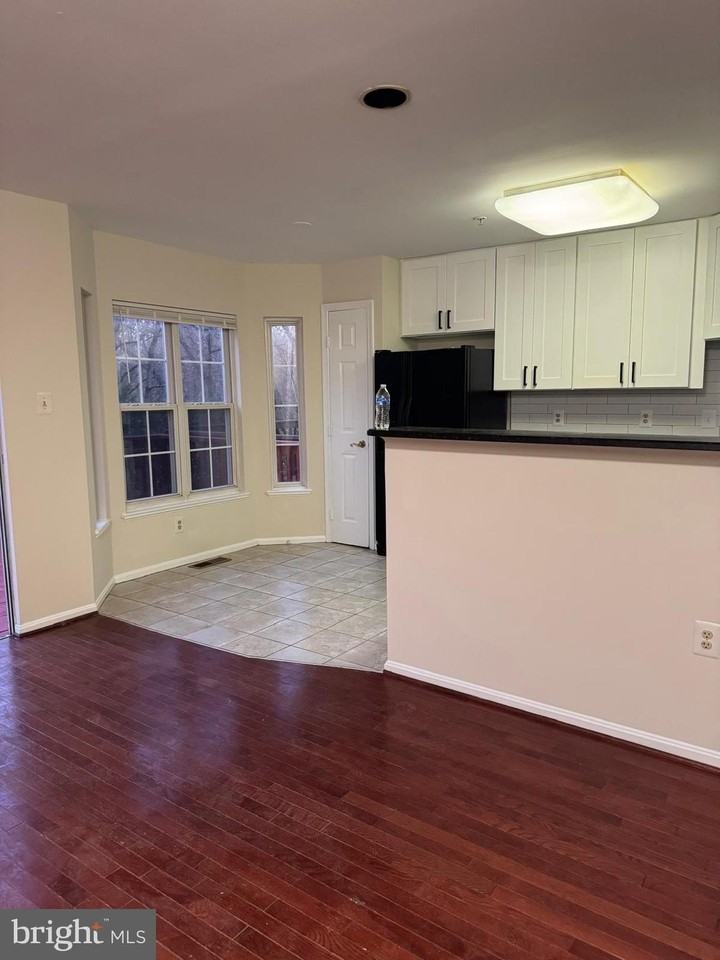 6711 Village Park Dr - Photo 7 of 36